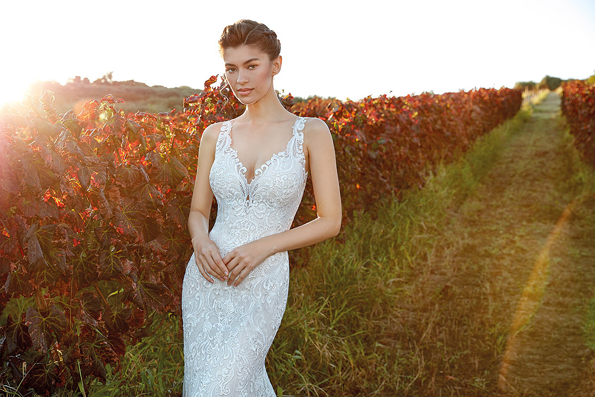 2020 Eddy K Mermaid Wedding Dresses Lace Appliques V Neck Button Back Trumpet Wedding Dress Sweep Train Plus Size Robe De Mariee