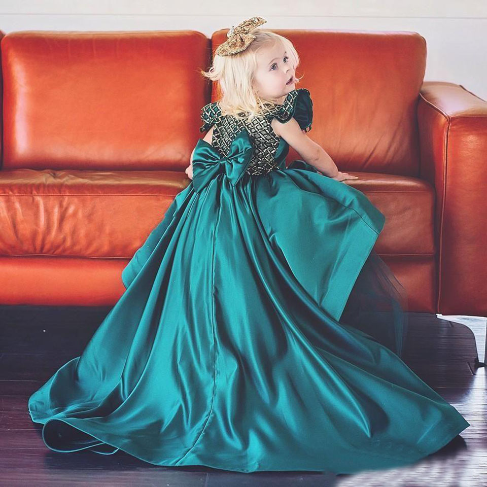 Hi Lo Girls Pageant Dresses Jewel Neck Cap Sleeves Beaded Flower Girl Dresses Toddlers Teens Back Bow Birthday Party Communion Dress