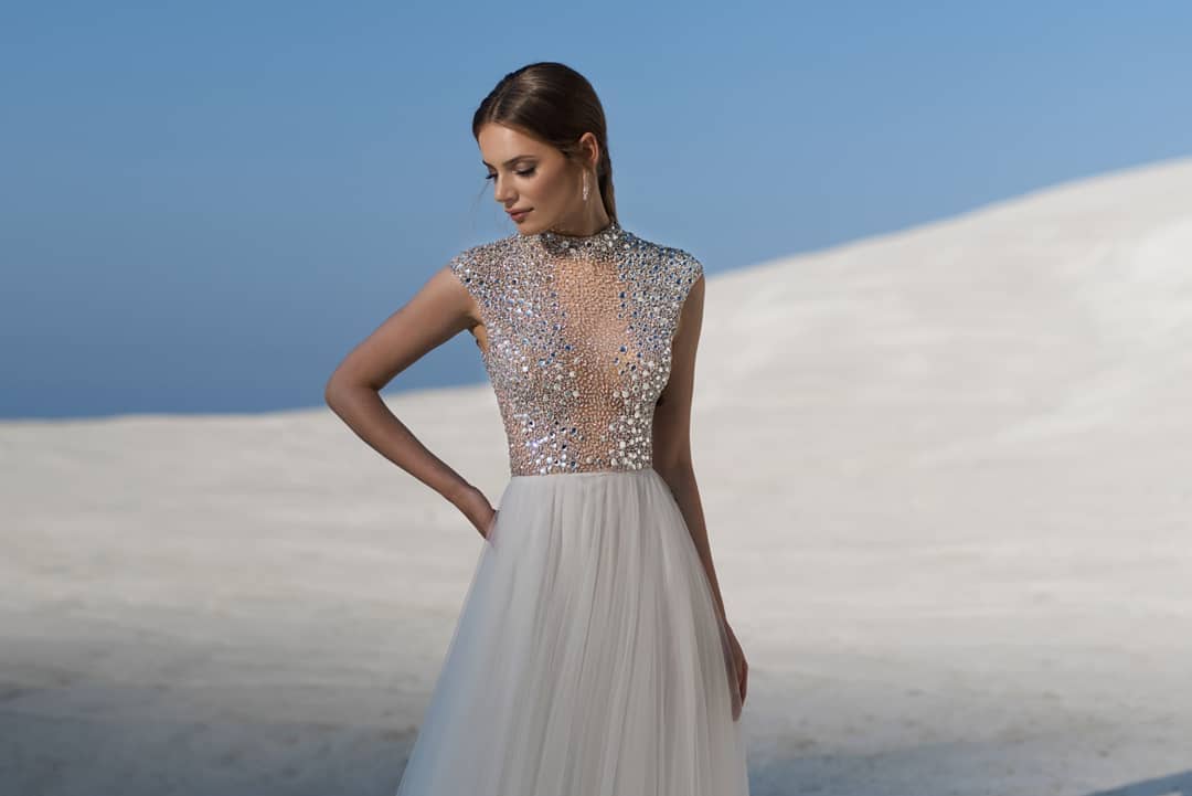 shrakling aline wedding dresses high collar sleeveless crystal beaded sweep train bridal dress tulle custom made robes de marie