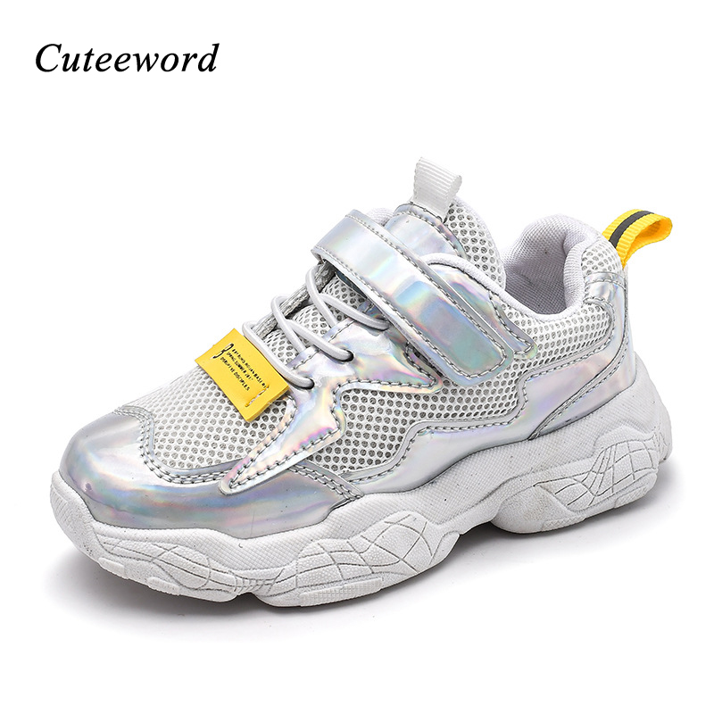 Girls Sports Shoes 2020 Summer New Children's Shoes Casual Breathable Mesh Boys Spring and Autumn School Running Sneakers, White
Girls Sports Shoes 2020 Summer New Children's Shoes Casual Breathable Mesh Boys Spring and Autumn School Running Sneakers, White