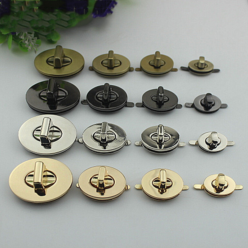 Metal Twist Locks for Bags Handbag Closure Lock Snaps Purse Clasp Buckles Handmade Bag Accessories DIY Leather Craft
Metal Twist Locks for Bags Handbag Closure Lock Snaps Purse Clasp Buckles Handmade Bag Accessories DIY Leather Craft