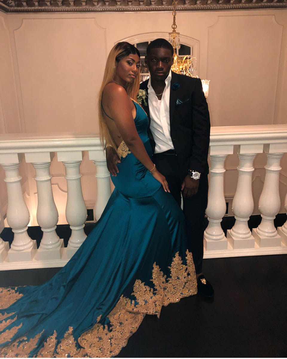 Sexy Backless Mermaid Long Prom Dresses Charming Lace Appliques Prom Gown Sleeveless V-Neck Party Dress Vestidos De Gala