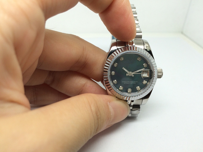free shipping hot sale woman watch Top sell lady watches mechanical watch automatic movement stainless steel wrist watch for women r52, White face
free shipping hot sale woman watch Top sell lady watches mechanical watch automatic movement stainless steel wrist watch for women r52, White face