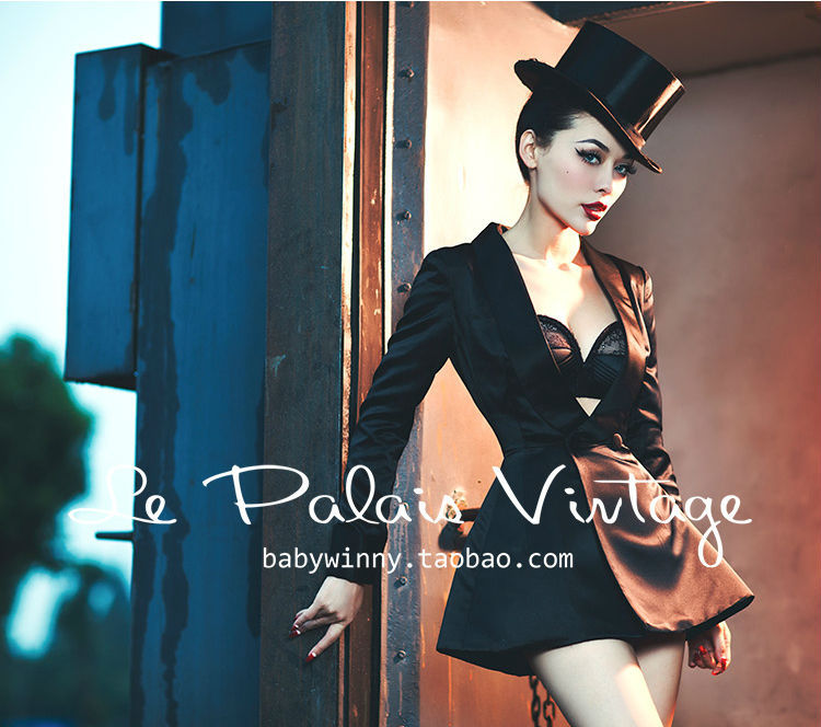 Le Palais Vintage elegant classic show thin silk waist skirt suit jacket smoking suit, Black
Le Palais Vintage elegant classic show thin silk waist skirt suit jacket smoking suit, Black