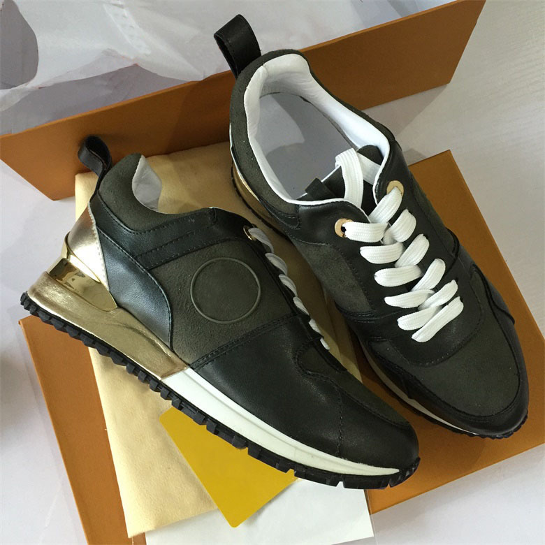 2020 NEW Luxury leather casual shoes Women Designer sneakers men shoes genuine leather fashion Mixed color original box, Navy/pink
2020 NEW Luxury leather casual shoes Women Designer sneakers men shoes genuine leather fashion Mixed color original box, Navy/pink