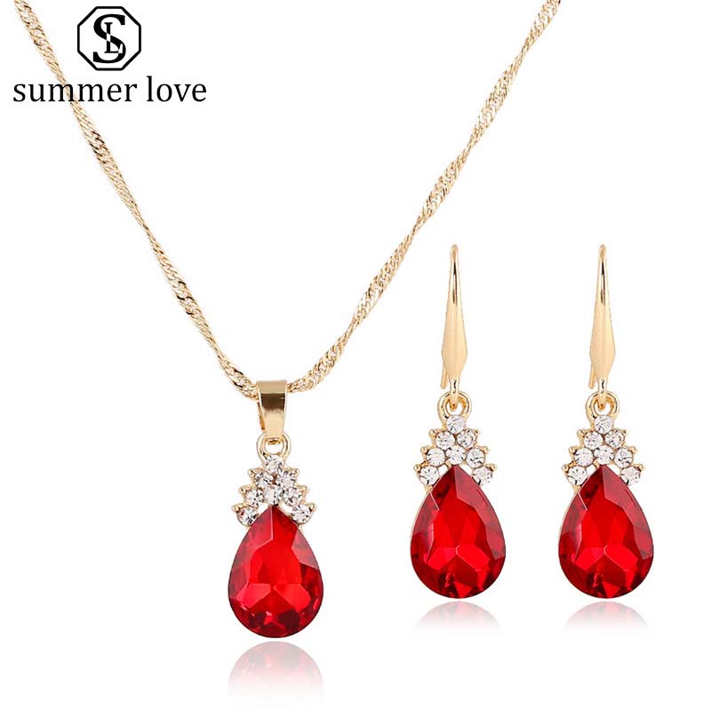 Hot Sale Rhinestone Crystal Waterdrop Pendant Earring Necklace Set for Women Exquisite Gold Plaing Necklace Wedding Party Jewelry Set
Hot Sale Rhinestone Crystal Waterdrop Pendant Earring Necklace Set for Women Exquisite Gold Plaing Necklace Wedding Party Jewelry Set