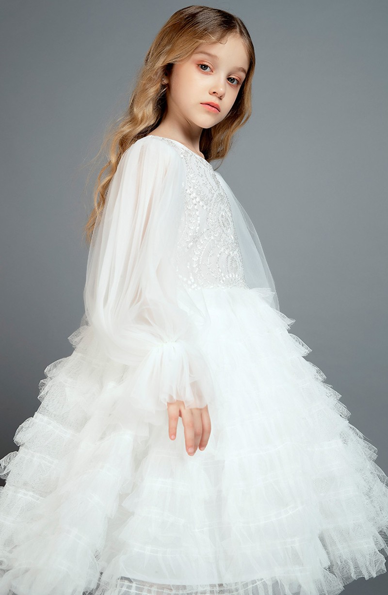 2019 Cute Ruffles Flower Girl Dresses Jewel Neck Sheer Long Sleeve Tulle Girls Formal Gown for Wedding First Communion Dress