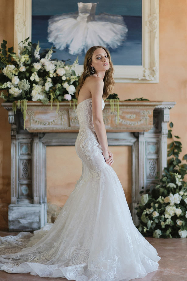 Mermaid Wedding Dresses Sweetheart Lace Appliqued Sweep Train Boning Custom Made Beach Wedding Dress Not Transparent Country Bridal Gowns