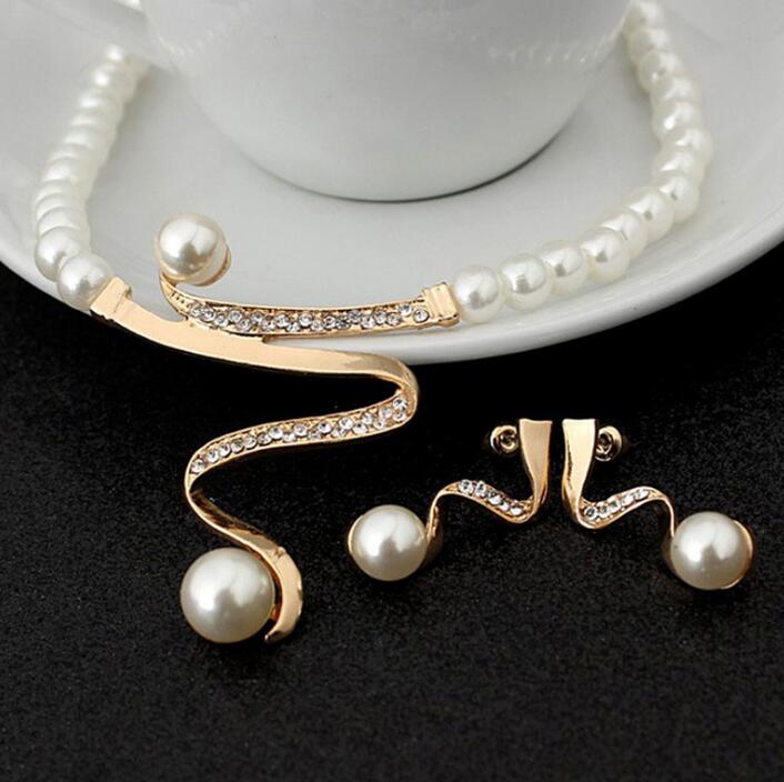 Wholesale Wedding Bridal Jewelry bride accessories set Necklace Earrings Set Bridal Jewelry Sets for Wedding decorations