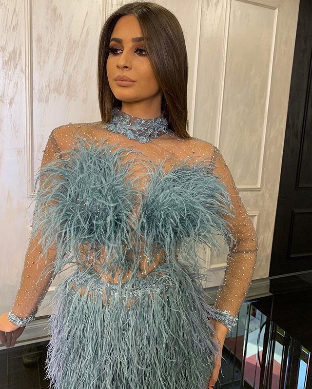 sexy mini prom dresses high collar sheer long sleeve fur evening dress backless short red carpet fashions gowns
