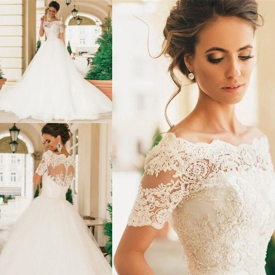 Sheer Bateau Neck Lace Appliqued Pearls Vintage Lace Bridal Gowns Short Sleeves Wedding Dresses Vestido De Novia Robe De Mariage, Champagne
Sheer Bateau Neck Lace Appliqued Pearls Vintage Lace Bridal Gowns Short Sleeves Wedding Dresses Vestido De Novia Robe De Mariage, Champagne