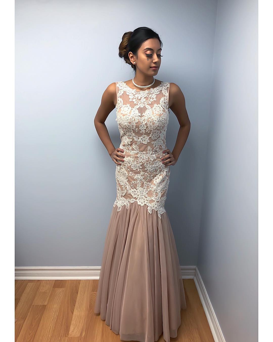Modest Customized Mermaid Sleeveless Prom Dresses Jewel Neck Evening Dress Tulle Applique Floor Length Backless Formal Party Bridesmaid Gown