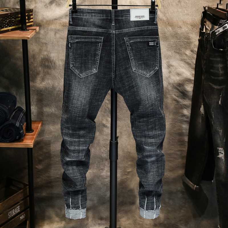 2020 spring and summer Washed denim plus size men's ripped jeans men's loose frayed nine-point pants Black light-colored harem, Blue
2020 spring and summer Washed denim plus size men's ripped jeans men's loose frayed nine-point pants Black light-colored harem, Blue