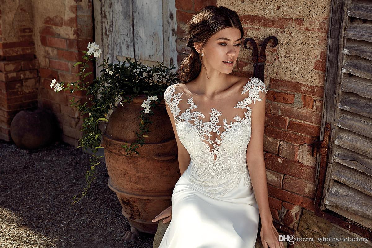 Scoop Neck Satin Mermaid Bohemia Wedding Dresses 2020 Cap Sleeves Tulle Lace Applique Plus Size Wedding Bridal Gowns robes de mariée