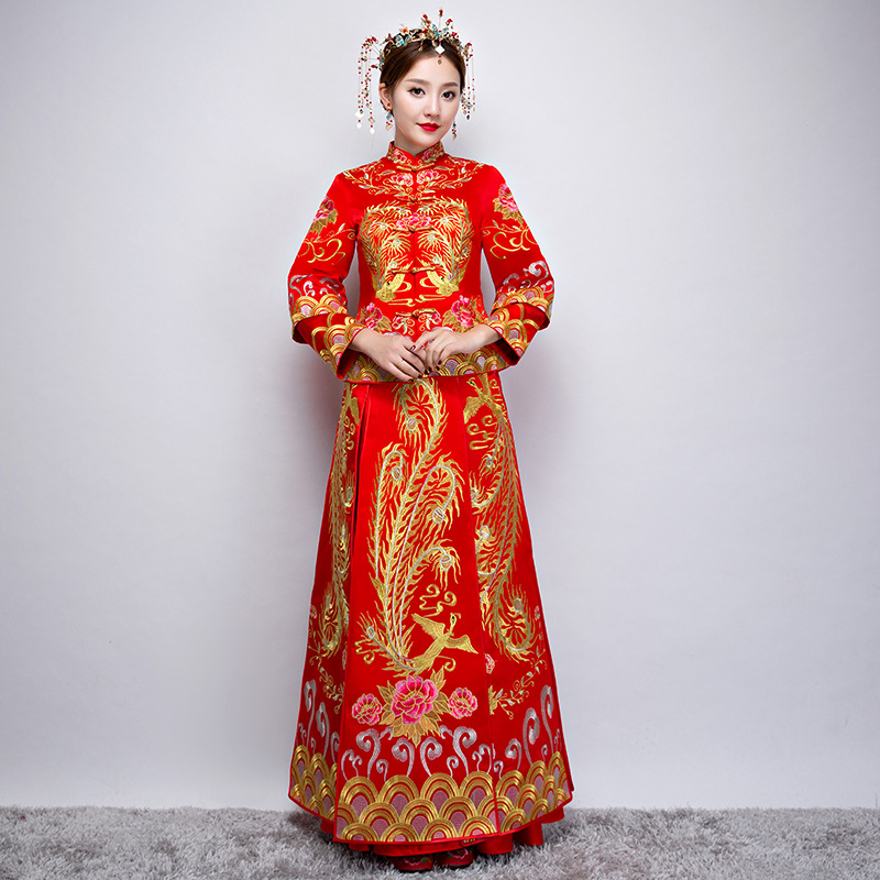 Bride Traditions Red Cheongsam Long Qipao Wedding Dress Traditional Chinese Dresses Vestido Chino Chinees Jurkje Robe Oriental
Bride Traditions Red Cheongsam Long Qipao Wedding Dress Traditional Chinese Dresses Vestido Chino Chinees Jurkje Robe Oriental