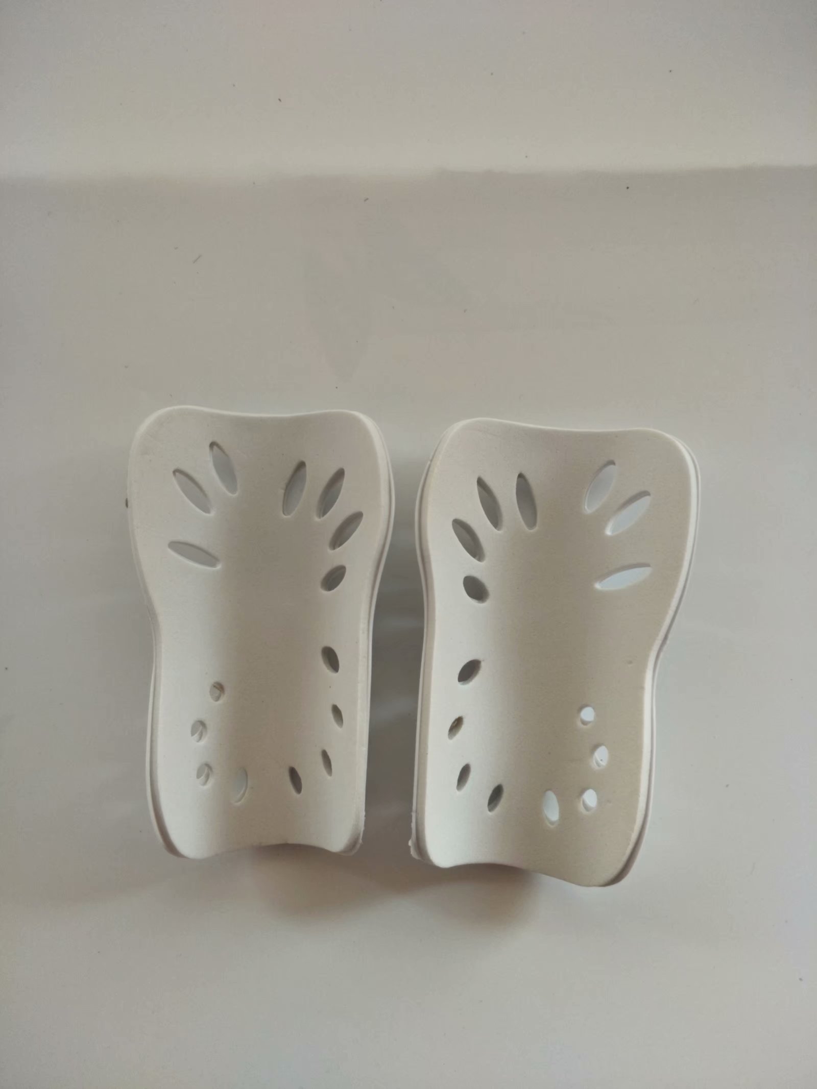 Adults A Pair of Pads ORANGE Football Basketball Board Leggings Protect The Leg Board Soccer Guards Leg Protector Mens Teenages Gaiter, Black;gray
Adults A Pair of Pads ORANGE Football Basketball Board Leggings Protect The Leg Board Soccer Guards Leg Protector Mens Teenages Gaiter, Black;gray