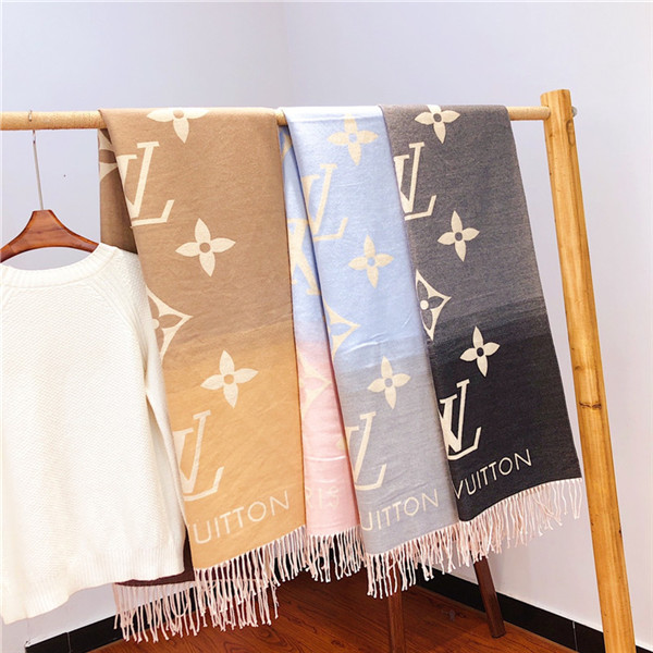 2020 New Silk Scarf Women High Quality Italy Brand Flower Silk scarves Scarfs 180x90cm Pashmina Infinity Scarf Women Shawls Bikini Cover S99, Blue;gray
2020 New Silk Scarf Women High Quality Italy Brand Flower Silk scarves Scarfs 180x90cm Pashmina Infinity Scarf Women Shawls Bikini Cover S99, Blue;gray