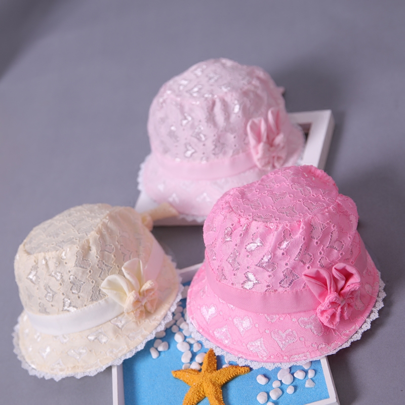 Baby hat spring and autumn thin section princess lace sun hat spring and summer sun protection, White
Baby hat spring and autumn thin section princess lace sun hat spring and summer sun protection, White