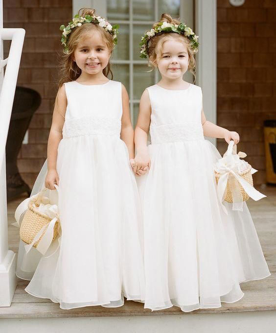 Round Floor Length Waist with Lace White Flower Girl Dresses for Wedding Party, Champagne
Round Floor Length Waist with Lace White Flower Girl Dresses for Wedding Party, Champagne