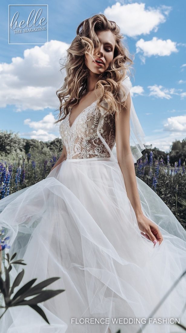 Bohemian 2019 Florence Wedding Dresses V Neck Lace Appliques Buttons Beach Bridal Gowns Plus Size Boho robe de mariée
