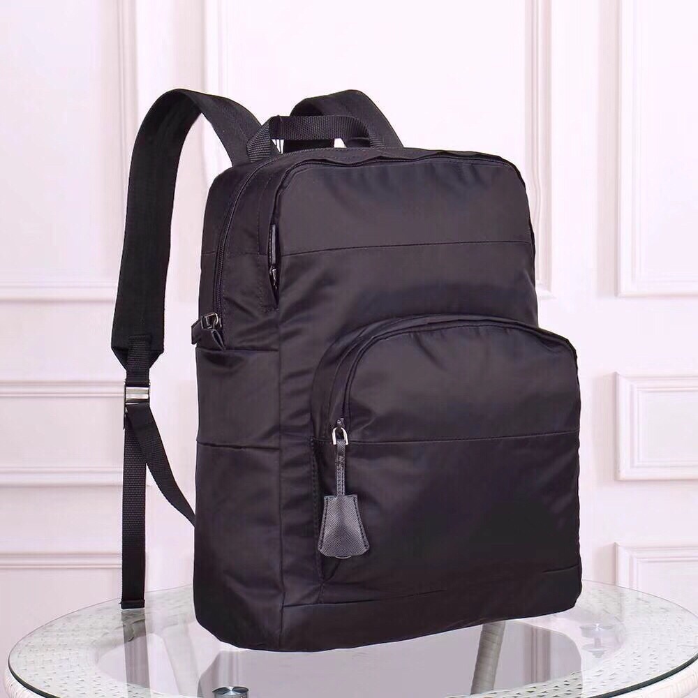Wholesale Classic Waterproof Nylon Large Capacity Backpack Oxford Spinning Men's Notebook Backpack Fashionable Lightweight Travel School Bag, Black
Wholesale Classic Waterproof Nylon Large Capacity Backpack Oxford Spinning Men's Notebook Backpack Fashionable Lightweight Travel School Bag, Black