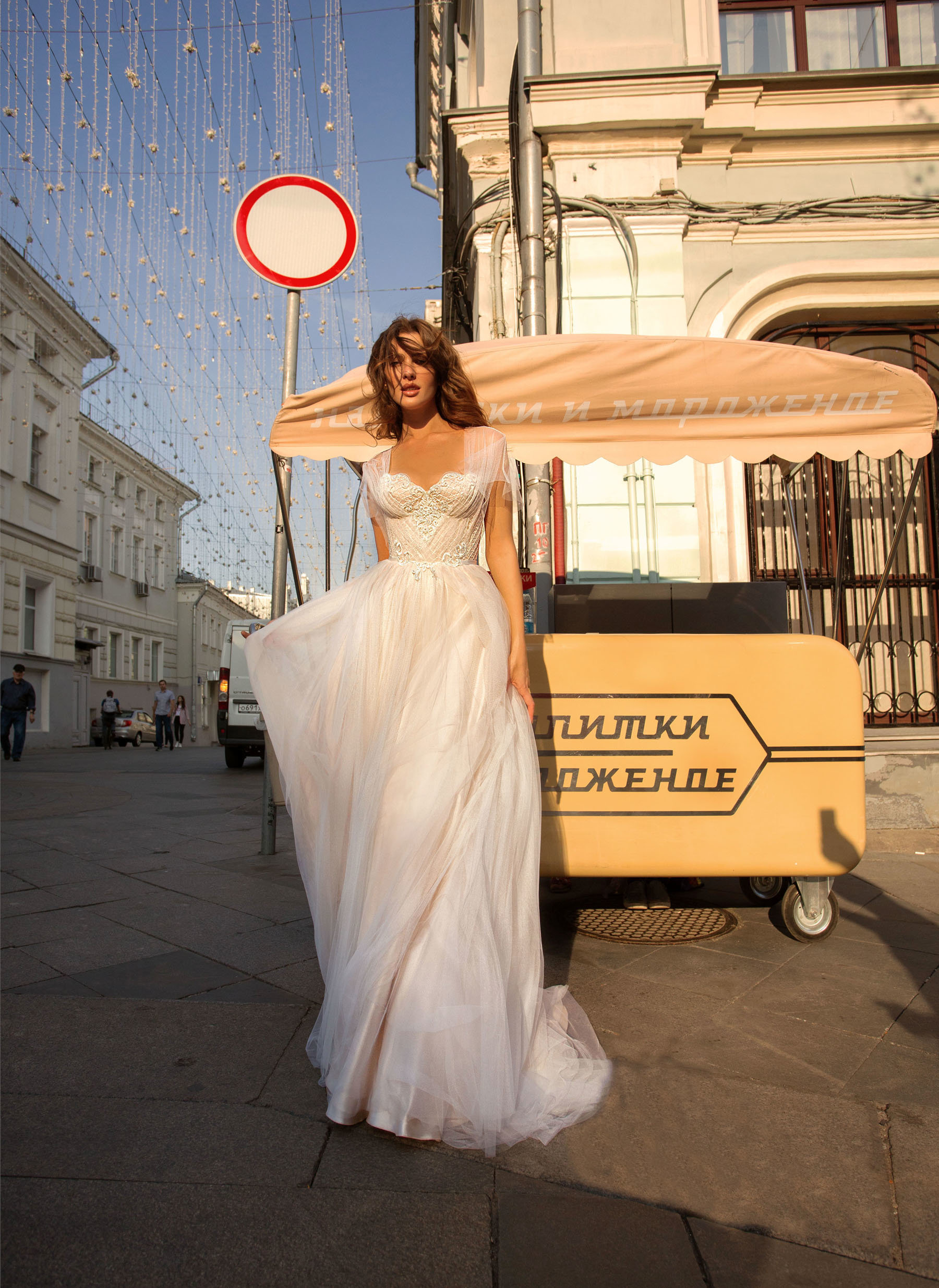 2020 Papilio Simple A Line Wedding Dresses Capped Short Sleeve Appliques Lace Up Tulle Wedding Dresses Sweep Train Vestidos De Novia