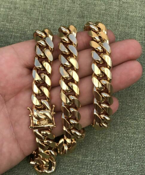 Men's Miami Cuban Link Chain 18K Gold Plated Stainless Steel 12mm Chain 30''
Men's Miami Cuban Link Chain 18K Gold Plated Stainless Steel 12mm Chain 30''