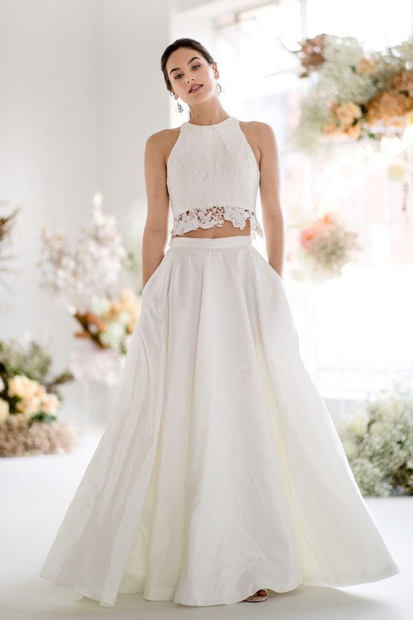 Two Pieces Wedding Dresses With Pockets Lace Satin Sweep Train Bridal Gowns Plus Size Wedding Dress Country Garden Vestido De Novia