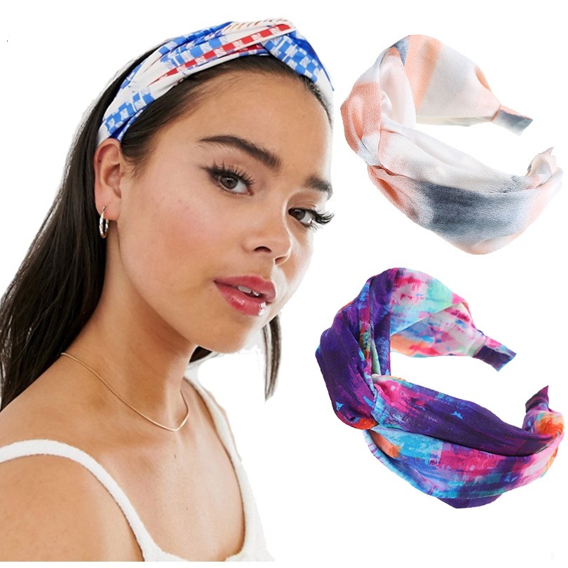 Personalized wide-edge color printing star pattern knot hairband female hair press simple all-match headband
Personalized wide-edge color printing star pattern knot hairband female hair press simple all-match headband