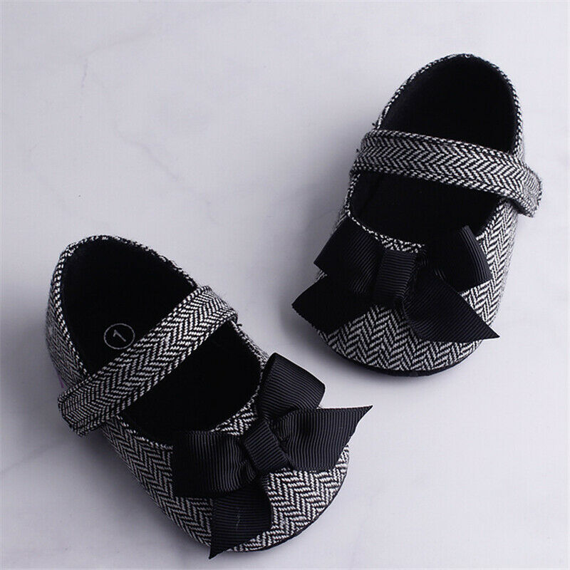 Infant Baby Girl Shoes Bowknot Anti-Slip Soft Sole Hook First Walkers Toddler Infant Baby Girl Kids Shoes -18M 3 Colors
Infant Baby Girl Shoes Bowknot Anti-Slip Soft Sole Hook First Walkers Toddler Infant Baby Girl Kids Shoes -18M 3 Colors