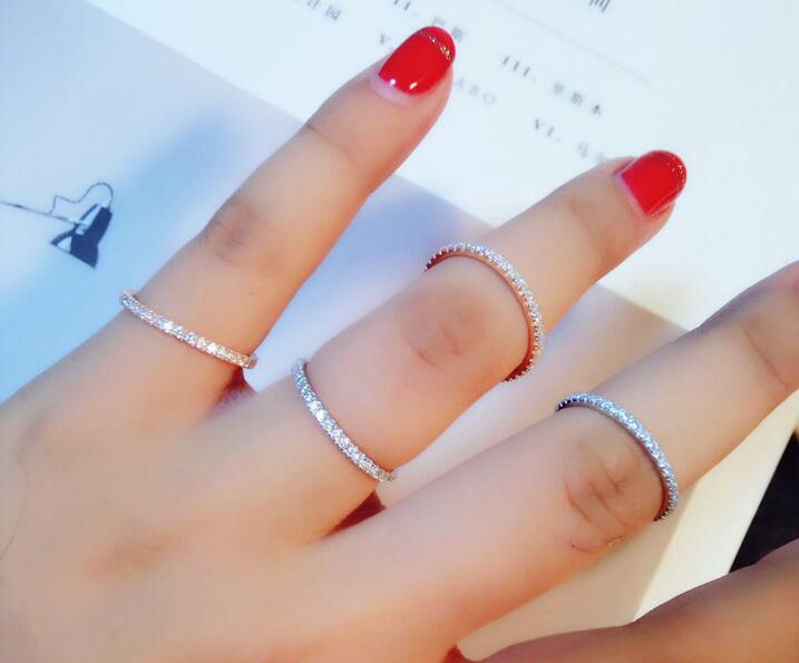 Hot Sale Sparkling Simple Luxury Jewelry 925 Sterling Silver Full White Sapphire CZ Diamond Party Sweet Cute Women Wedding Band Ring Gift