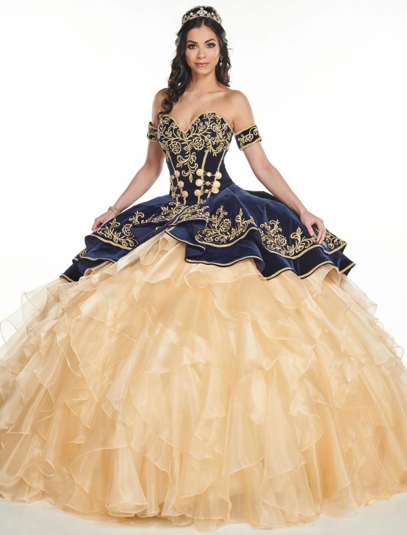 2020 Fashion Ball Gown Quinceanera Dresses Embroidery Sweetheart Neckline Tiered Organza Prom Gowns Sweep Train Ruffled Sweet 15 Dress
