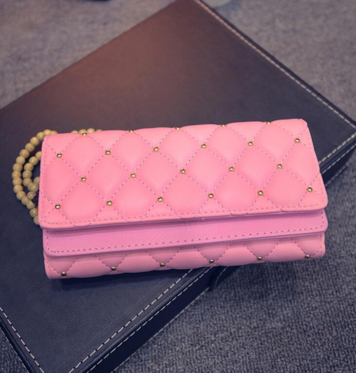 Factory wholesale women wallet cover double personality hand fashion womens classic Argyle rivet Wallets Purse embroidered, Black(boutique box)
Factory wholesale women wallet cover double personality hand fashion womens classic Argyle rivet Wallets Purse embroidered, Black(boutique box)