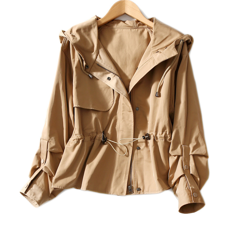 The small loose thin brief paragraph draw string type leisure female crisp have reduced age hooded waist trench coat, Khaki
The small loose thin brief paragraph draw string type leisure female crisp have reduced age hooded waist trench coat, Khaki