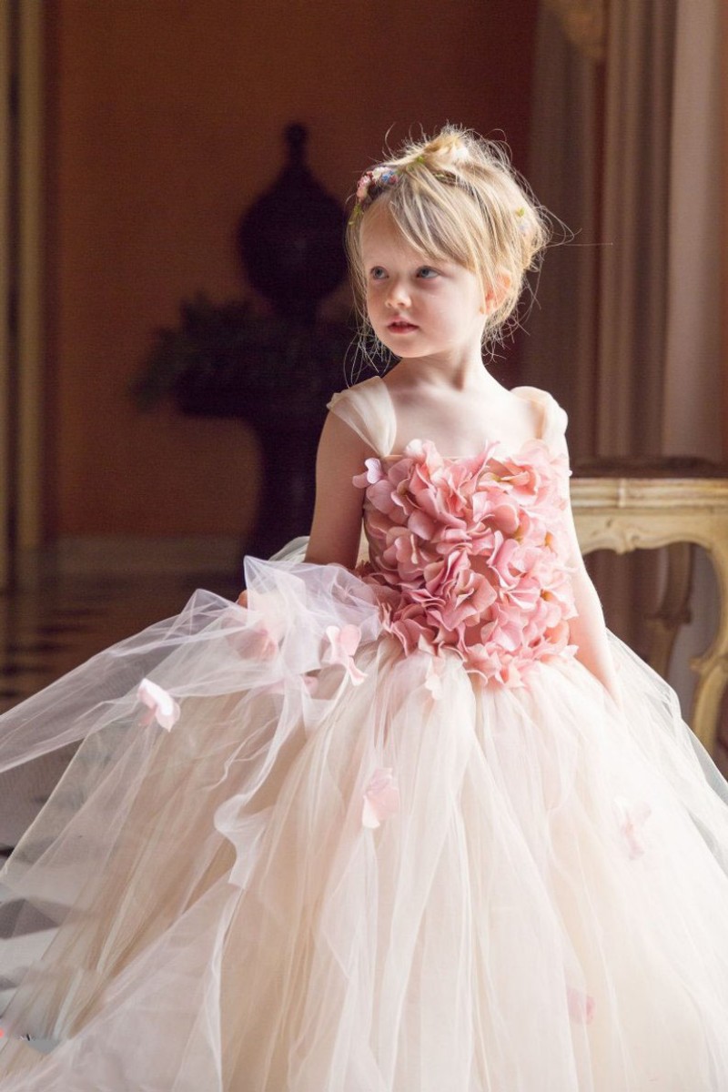 Princess Sleeveless Flower Girls Dresses First Holy Communion Sheer Lace 3D Girls Pageant Gowns Floor Length Dress
