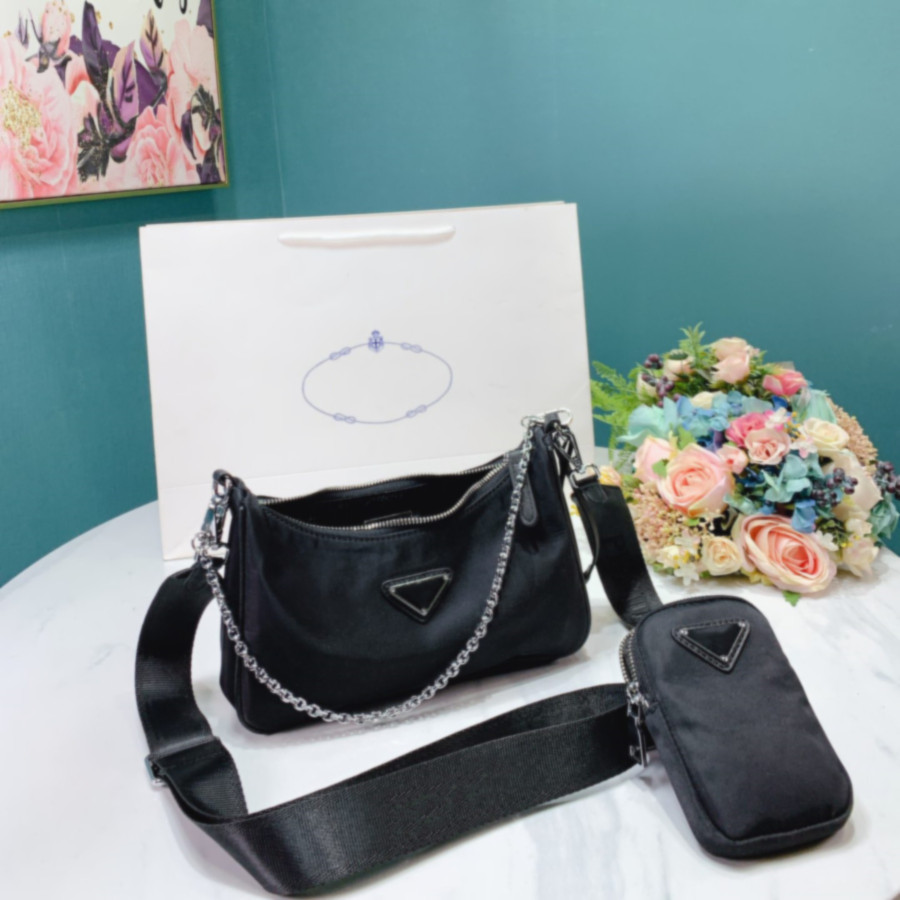 designer luxury handbags purses designer backpack women Messenger Bag Chest pack Shoulder Bags High Quality Canvas Camera crossbody Bag
designer luxury handbags purses designer backpack women Messenger Bag Chest pack Shoulder Bags High Quality Canvas Camera crossbody Bag