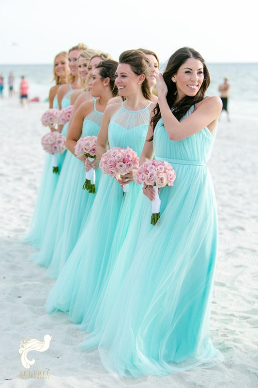 Turquoise halter Bridesmaids Dresses Plus size Beach Tulle Cheap Wedding Guest Party Dress Long Pleated Evening Gowns
Turquoise halter Bridesmaids Dresses Plus size Beach Tulle Cheap Wedding Guest Party Dress Long Pleated Evening Gowns