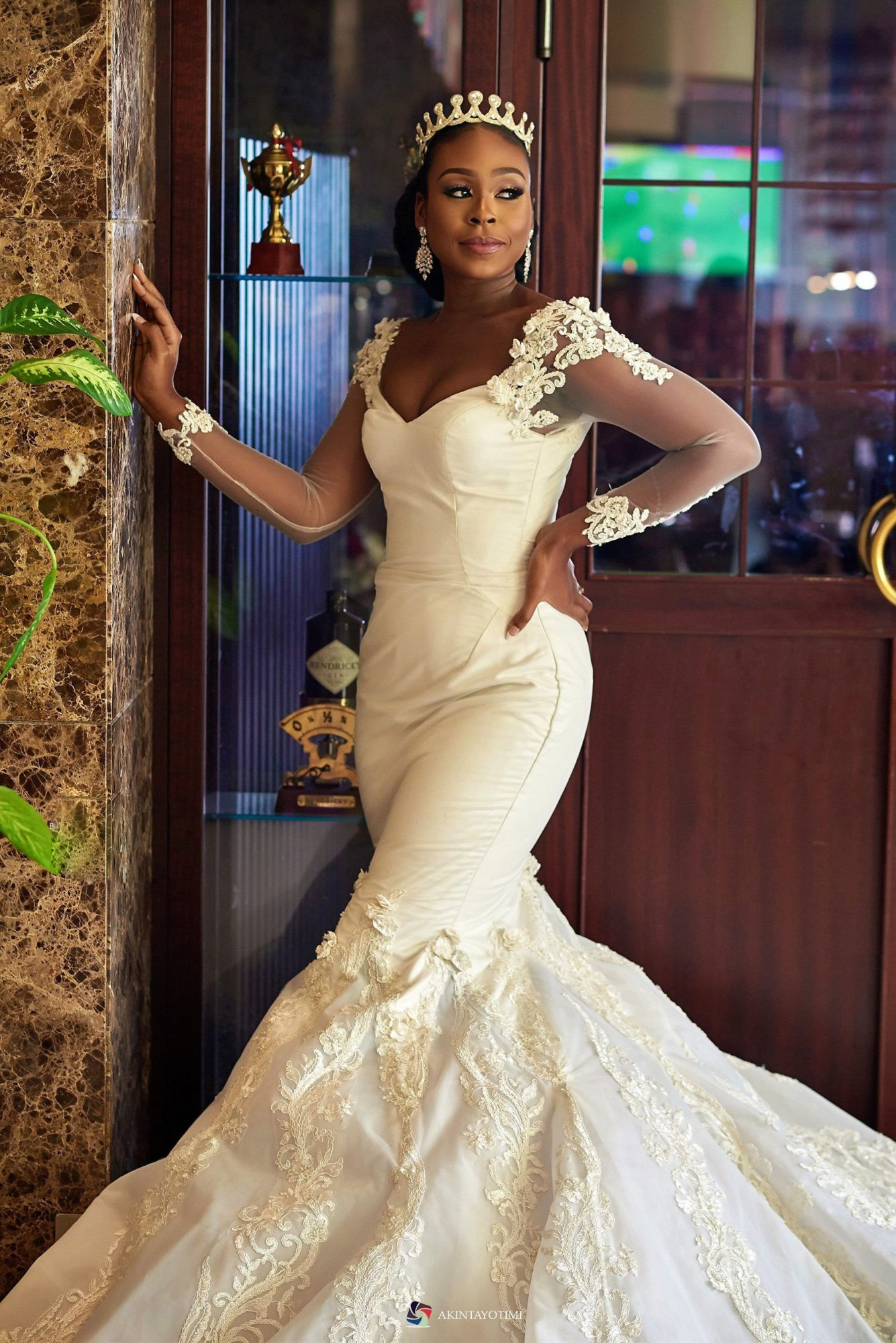 african mermaid dresses v neck white bridal gowns sweep train lace appliqued long sleeves wedding dress plus size