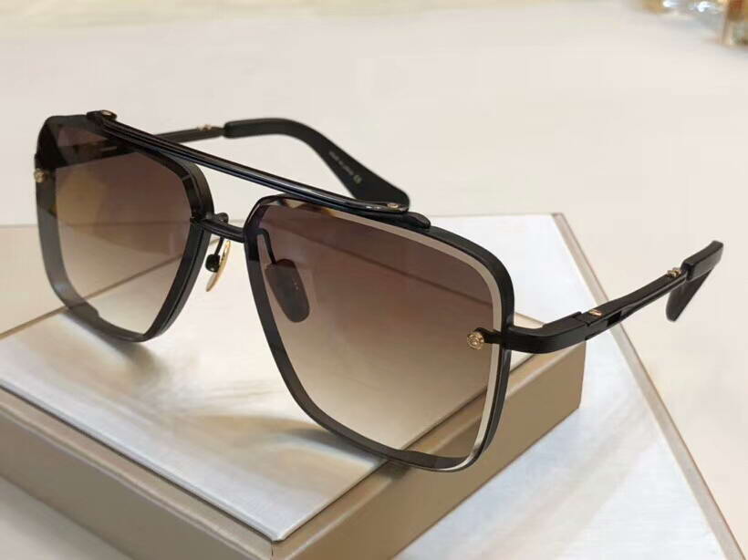 Men Gold Square Sunglasses 121 Gold Black/Brown Shaded Pilot sunglasses Shades occhiali da sole New With Box
Men Gold Square Sunglasses 121 Gold Black/Brown Shaded Pilot sunglasses Shades occhiali da sole New With Box