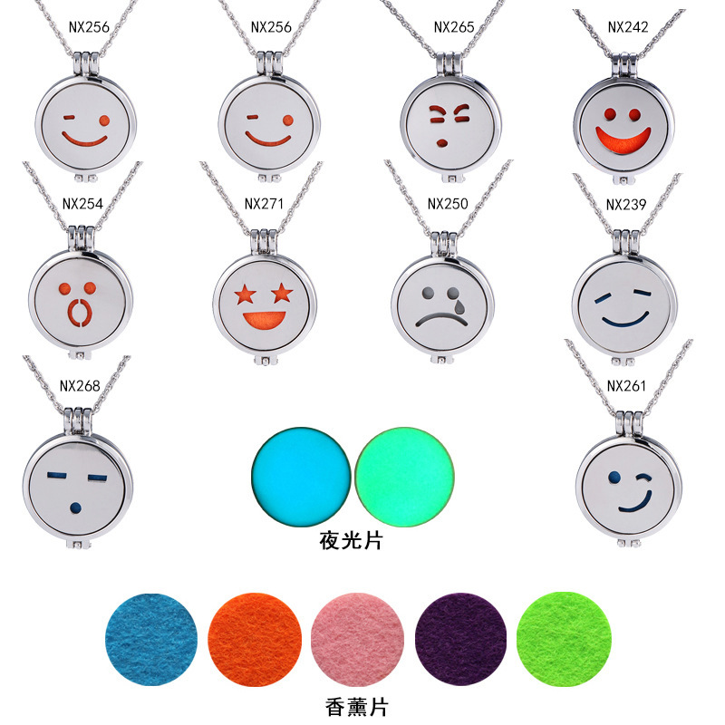 Hollowed 2 Face Aromatherapy Essential Oil Diffuser Locket Pendant Necklace Perfume Fashion DIY Jewelry with Refill Pads Gifts for Children