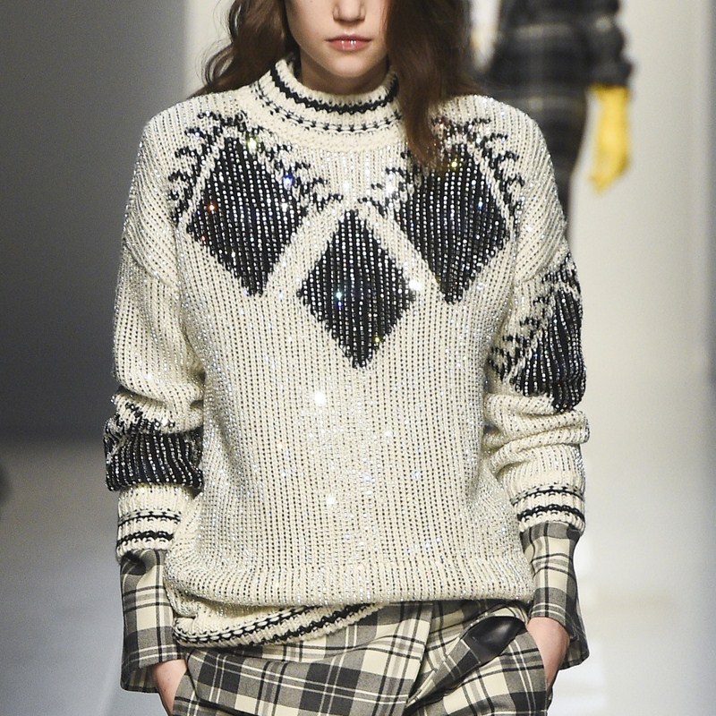Women Runway Luxurious Sequins Beads Sparkle Glitter Sweater Knitted Pullover, White 
Women Runway Luxurious Sequins Beads Sparkle Glitter Sweater Knitted Pullover, White
