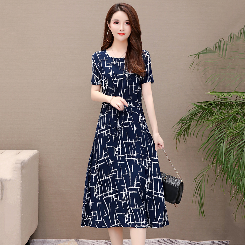Wholesale women's new summer dress middle-aged mother dress mid-length cotton silk was thin and small floral skirt dress, 14#
Wholesale women's new summer dress middle-aged mother dress mid-length cotton silk was thin and small floral skirt dress, 14#