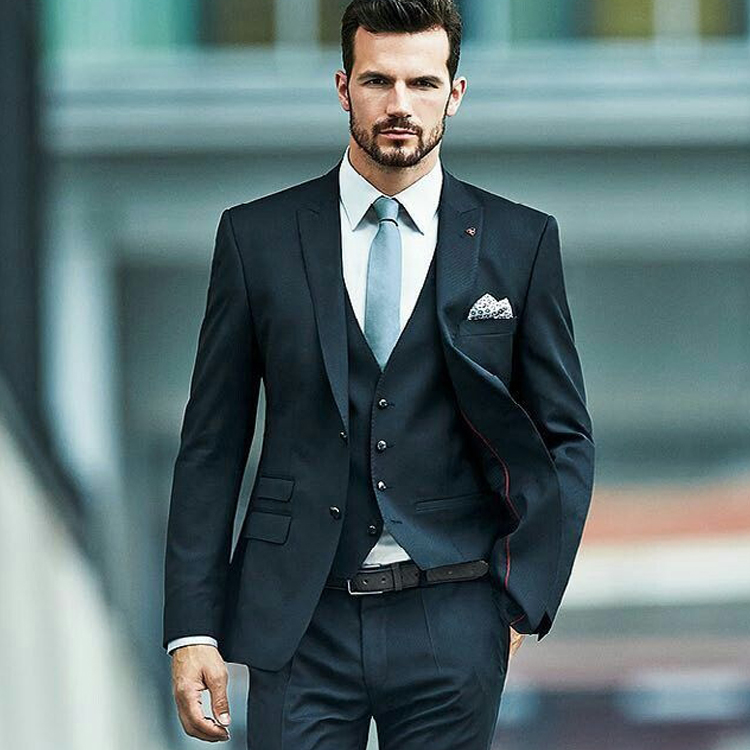 2019 Classic Fit Wedding Tuxedos 3 Pieces Two Button Groom Wear Suits Fashion Men Formal Business Blazer
