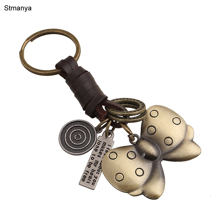 Butterfly Keychain - Men Women Cool Punk Butterfly Key Chain High Quality Genuine Key Ring Hanging Buckle Key Ring Jewelry
Butterfly Keychain - Men Women Cool Punk Butterfly Key Chain High Quality Genuine Key Ring Hanging Buckle Key Ring Jewelry