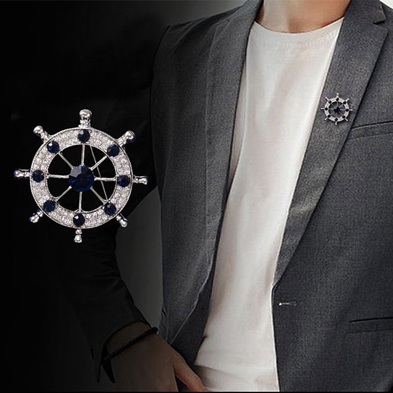 Diamond Man Rudder Brooch Lead Needle Jewelry England Navy Wind Man's Suit Accessories Pin
Diamond Man Rudder Brooch Lead Needle Jewelry England Navy Wind Man's Suit Accessories Pin