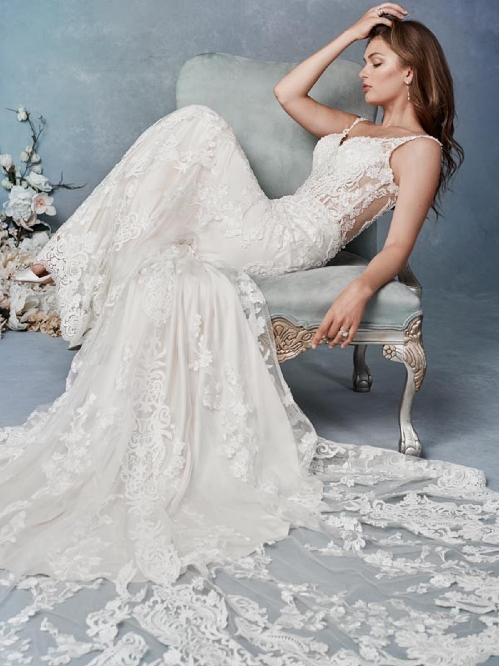 2020 New Elegant Mermaid Wedding Dresses V Neck Lace Appliques Bridal Gowns Illusion Backless Sweep Train Wedding Dress