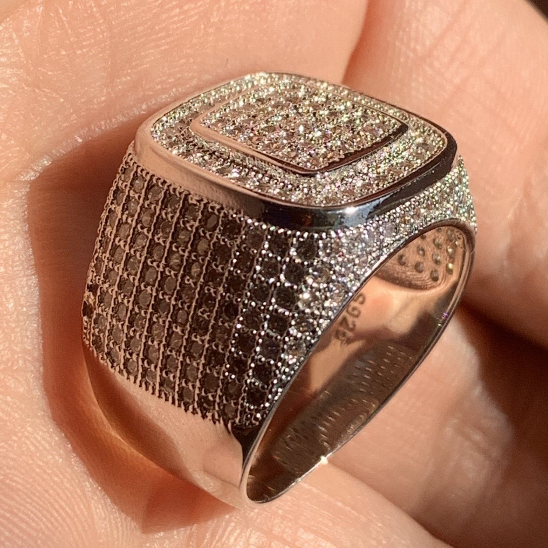 Infinity Luxury Jewelry Big Promotion 925 Sterling Silver Pave Tiny White Sapphire CZ Diamond Gemstones Wedding Finger Ring for Men Gift