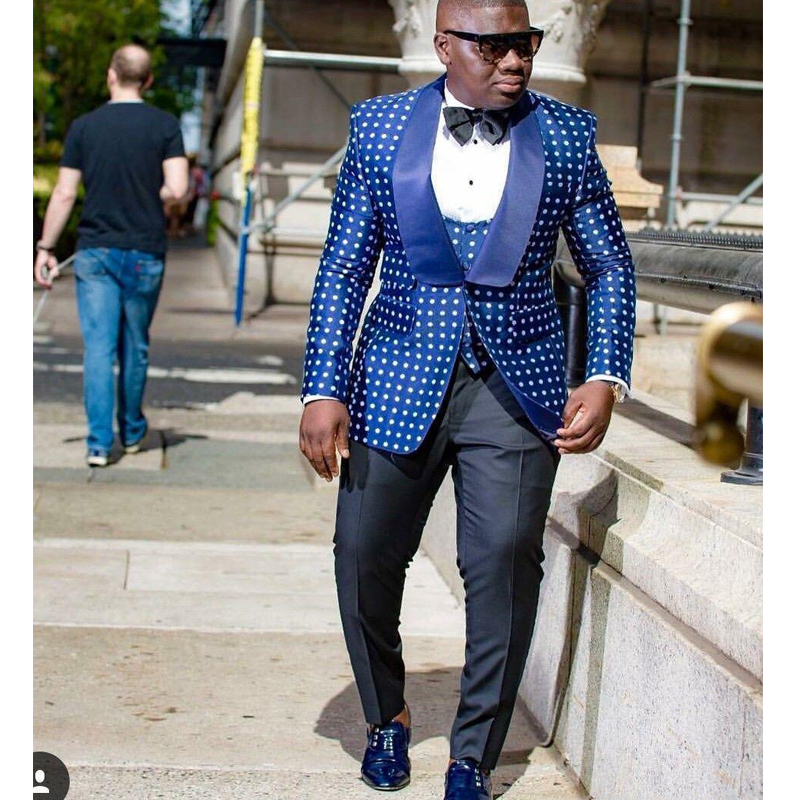 Blue Polka Dot One Button Groom Tuxedos Shawl Lapel New Fashion Groomsmen Mens Wedding Prom Suits 3 Pcs (Jacket+Pants+Vest+Tie, As picture
Blue Polka Dot One Button Groom Tuxedos Shawl Lapel New Fashion Groomsmen Mens Wedding Prom Suits 3 Pcs (Jacket+Pants+Vest+Tie, As picture