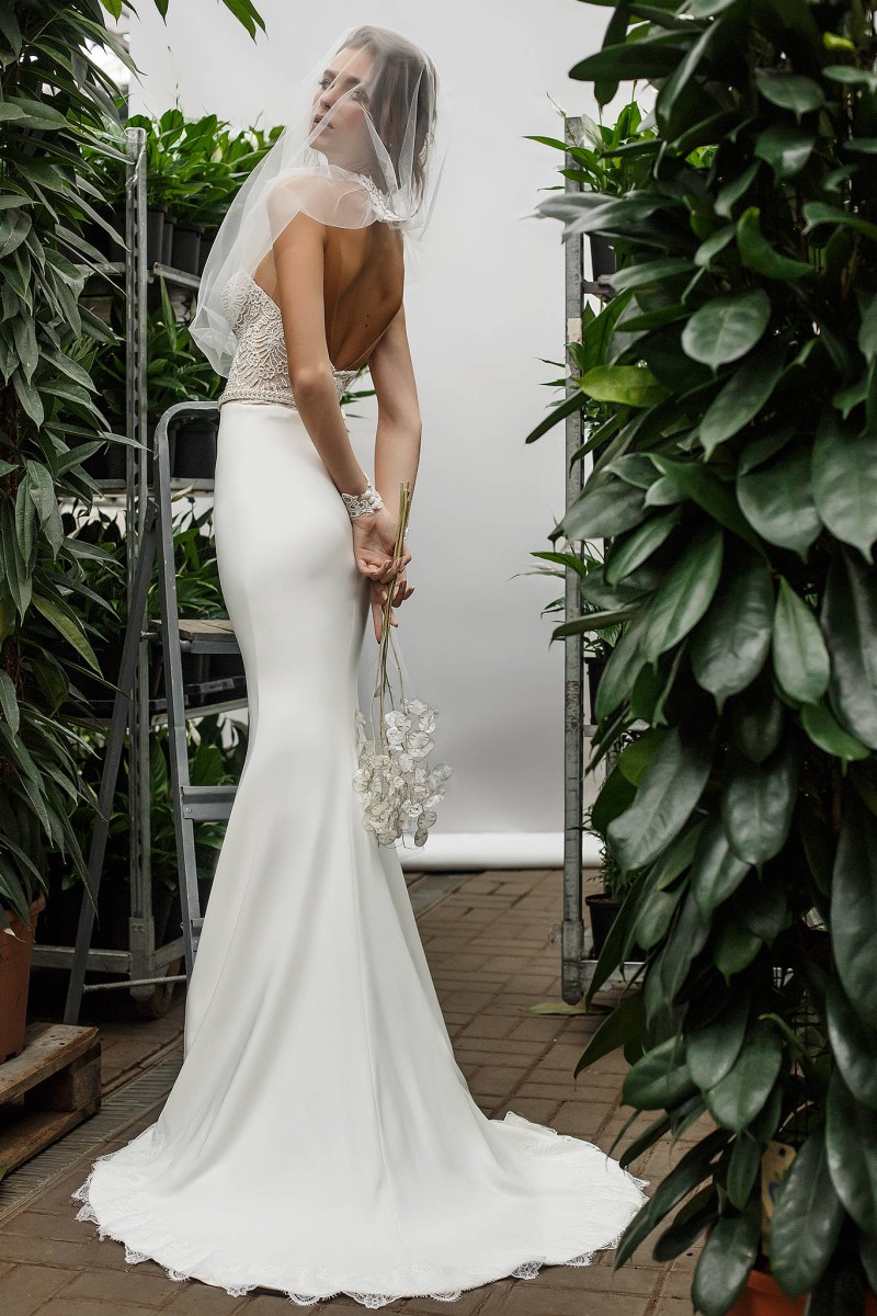 Berta 2019 Mermaid Wedding Dresses With Long Wraps Sweetheart Lace Satin Backless Bridal Gowns Plus Size Beach Bohemian robe de mariée