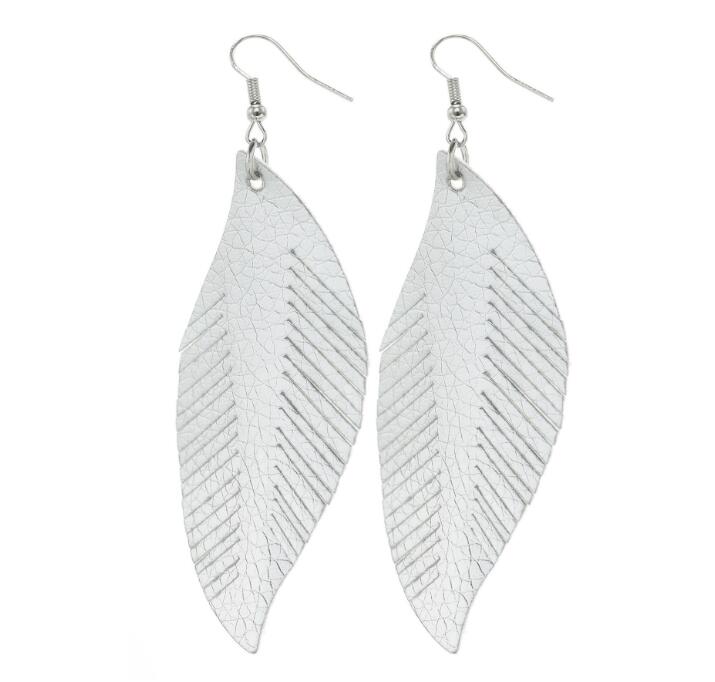 Bohemian Style Tassel Drop Earrings Feather Shape Charm Pendant Dangle PU Leather Earring For Women Lady GD104